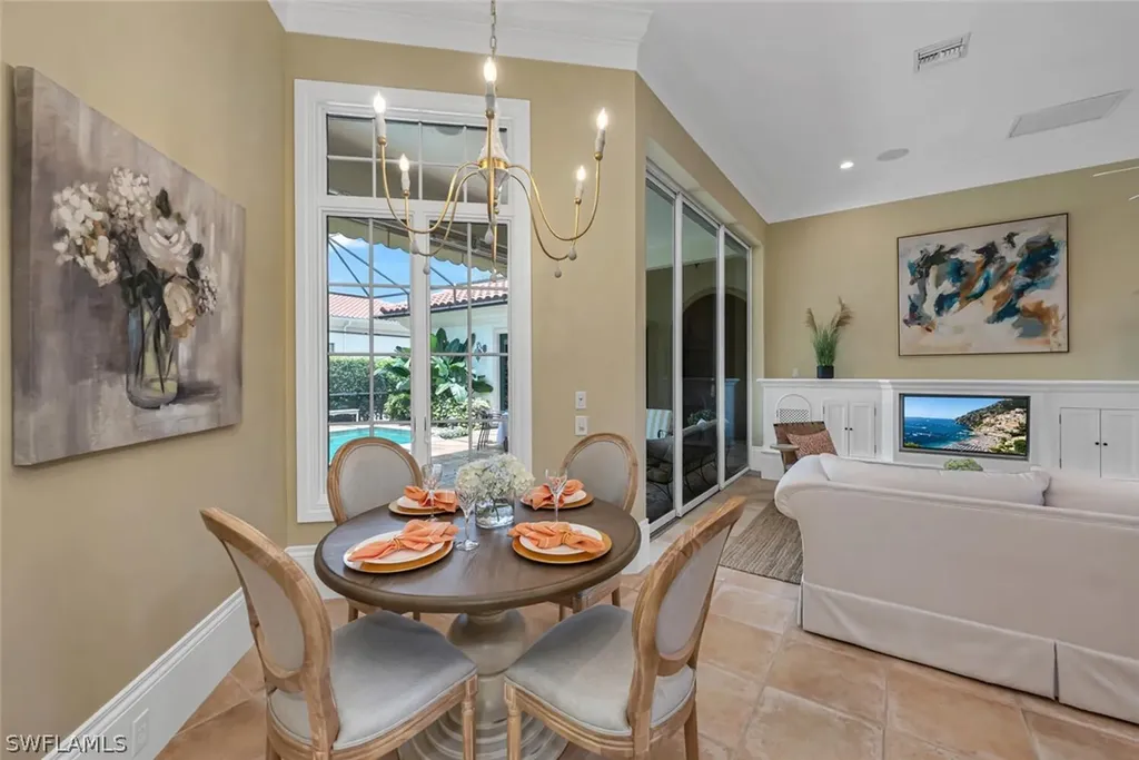 2523 Avila Lane Naples FL 34105