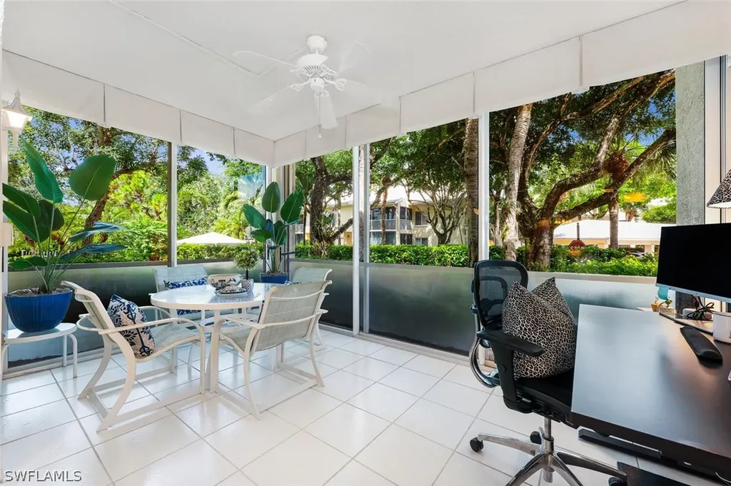 5818 Glencove Drive Naples FL 34108