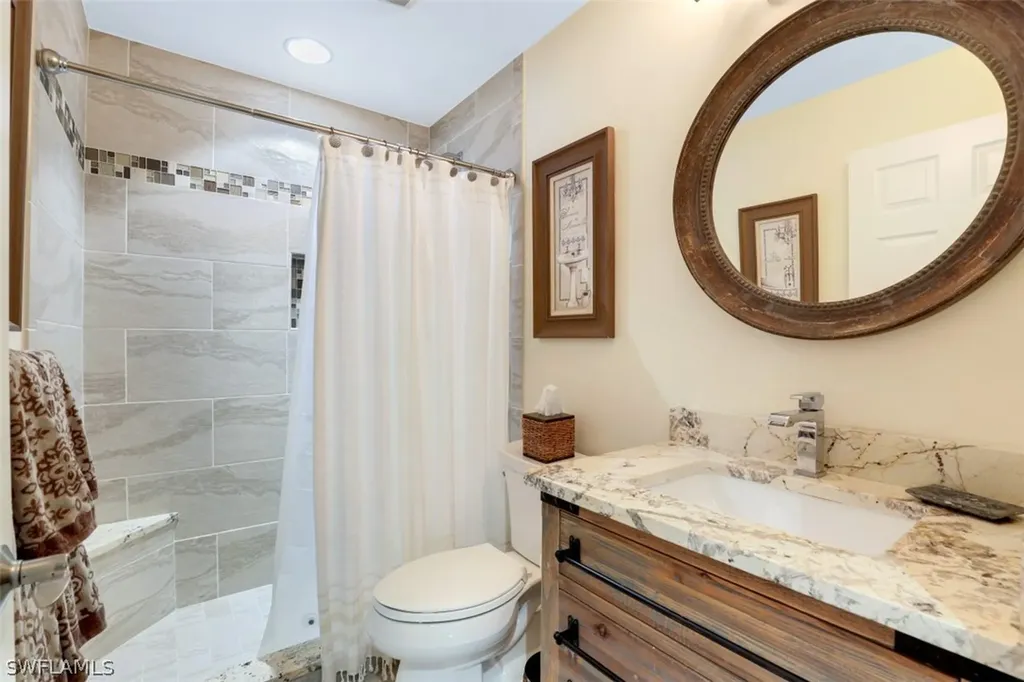 6647 Trident Way Naples FL 34108