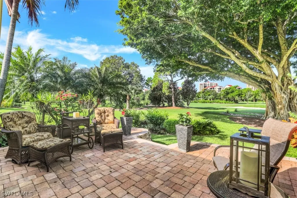 6647 Trident Way Naples FL 34108