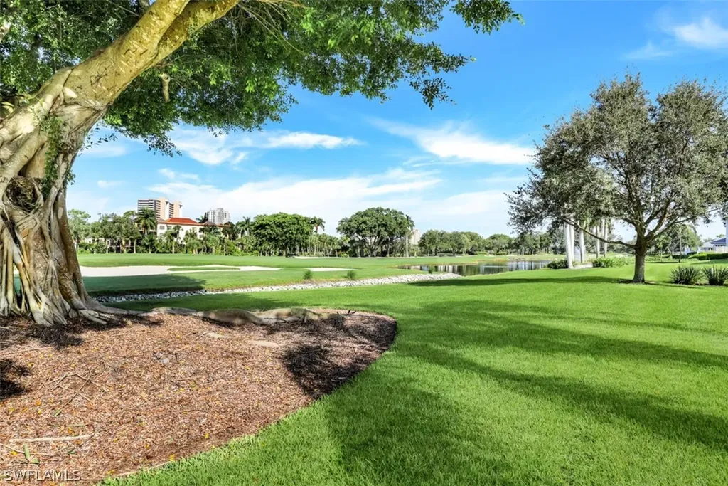 6647 Trident Way Naples FL 34108