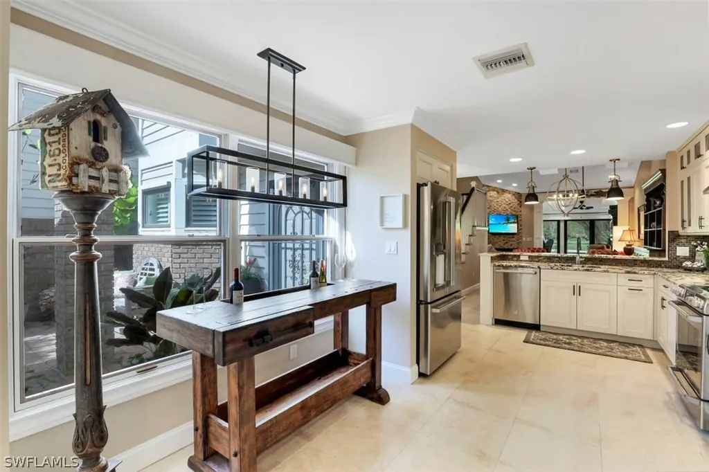 6647 Trident Way Naples FL 34108