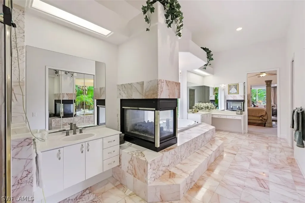 6881 Bottlebrush Lane Naples FL 34109