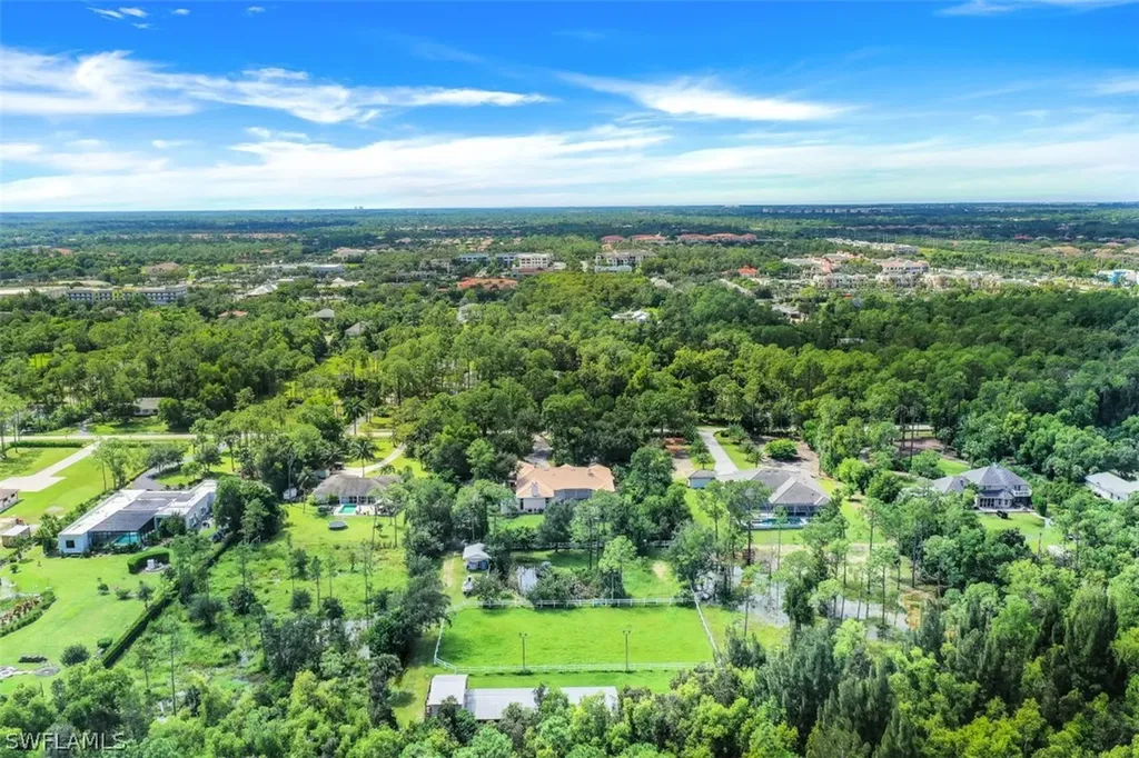 6881 Bottlebrush Lane Naples FL 34109