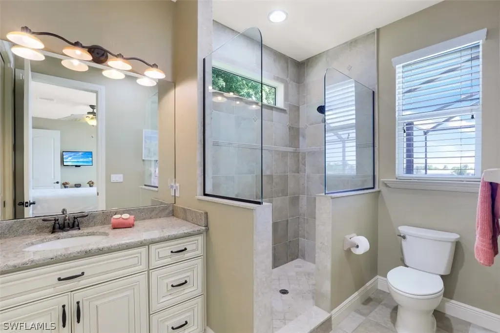 2006 Four Mile Cove Parkway Cape Coral FL 33990