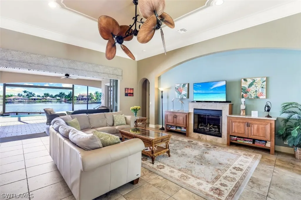 2006 Four Mile Cove Parkway Cape Coral FL 33990