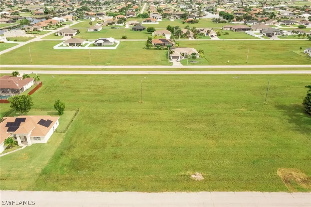 3435 NW 7th Terrace Cape Coral FL 33993