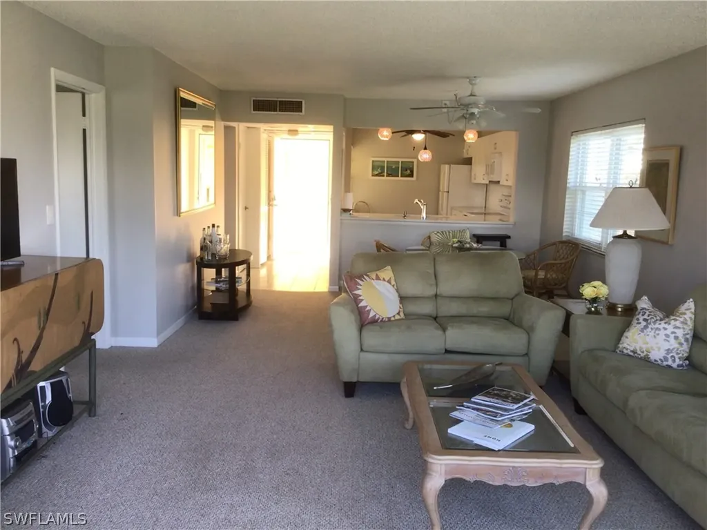 1085 Forest Lakes Drive Naples FL 34105