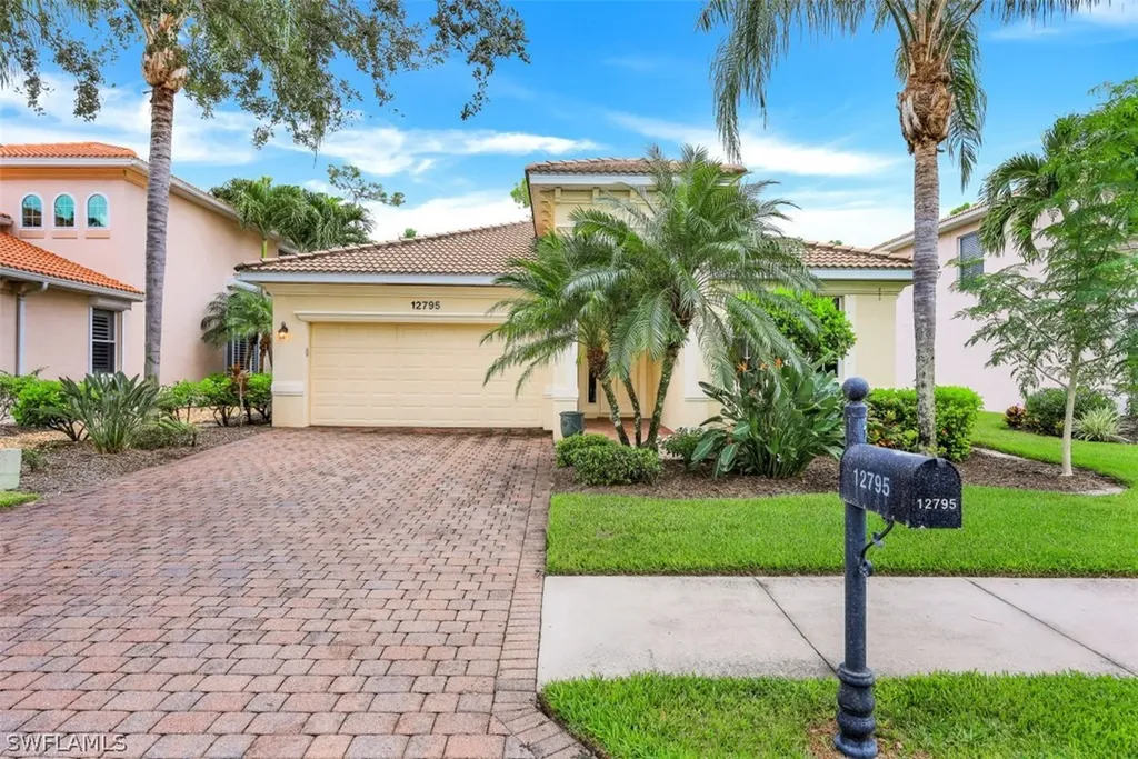 12795 Aviano Drive Naples FL 34105