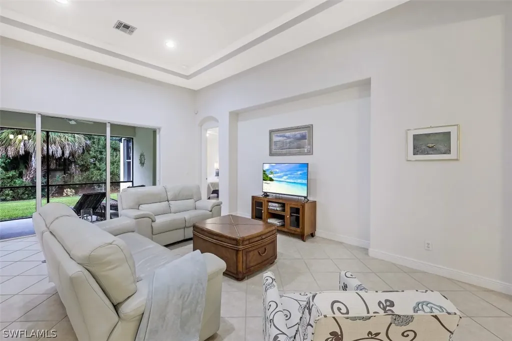 12795 Aviano Drive Naples FL 34105