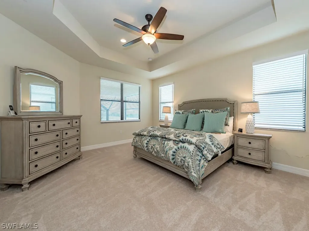 13905 Luna Drive Naples FL 34109