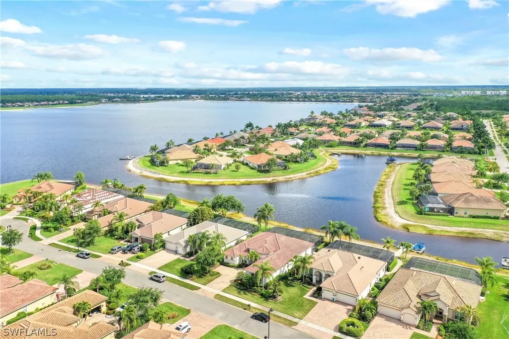 9386 Copper Canyon Court Naples FL 34120