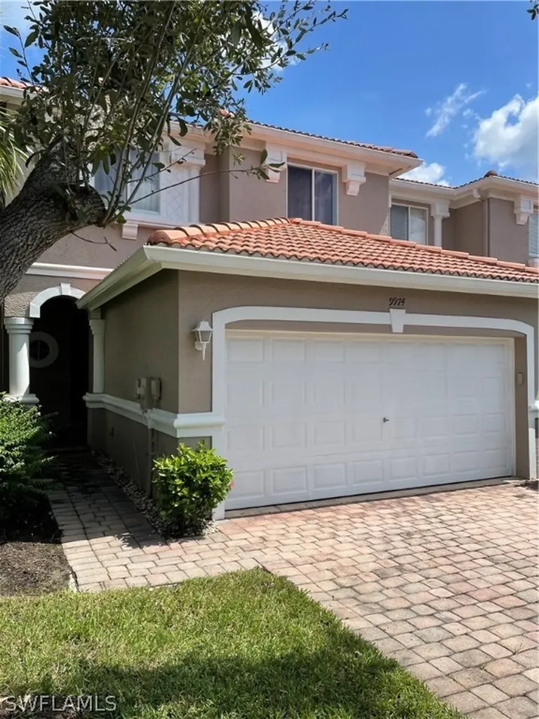 9974 Chiana Circle Fort Myers FL 33905