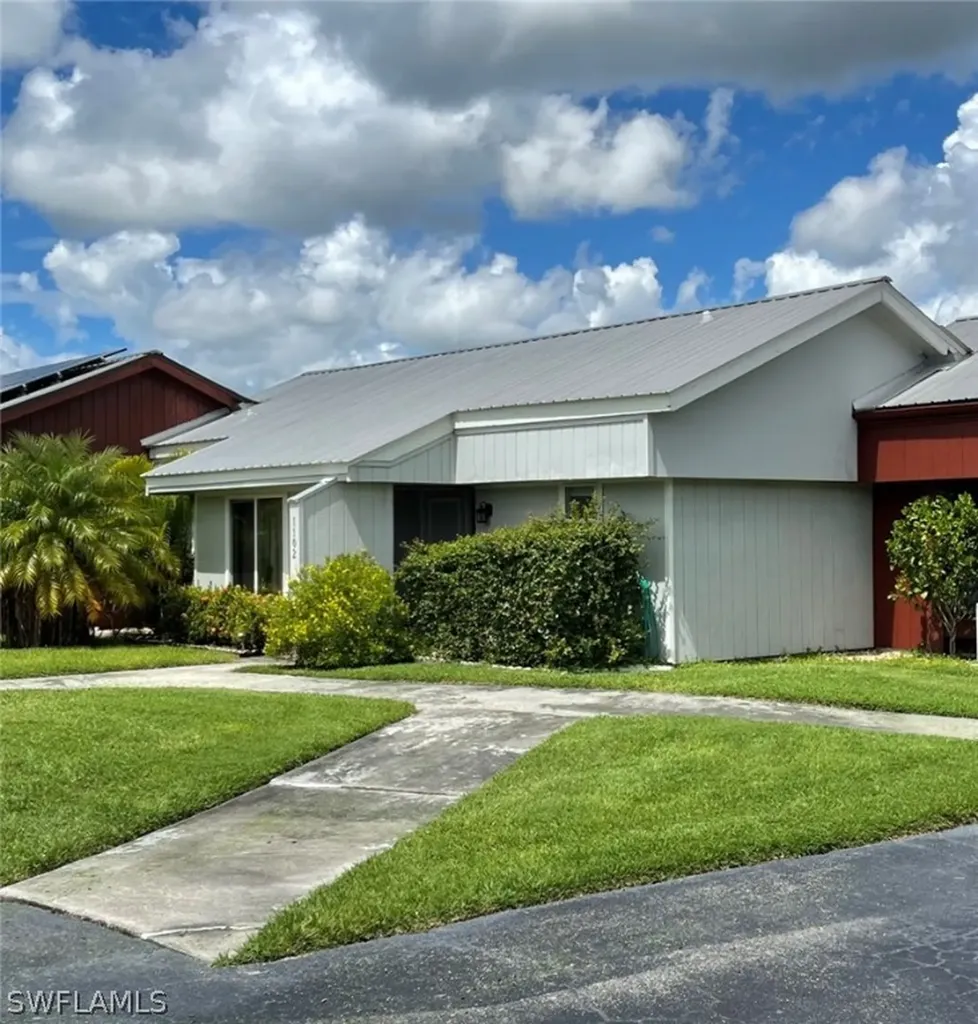 1102 River Run Labelle FL 33935