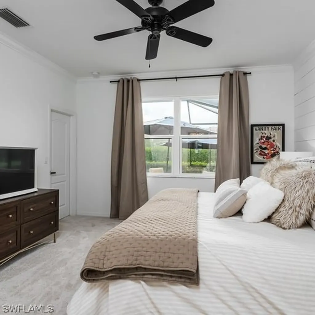 3912 Sapphire Way Naples FL 34114
