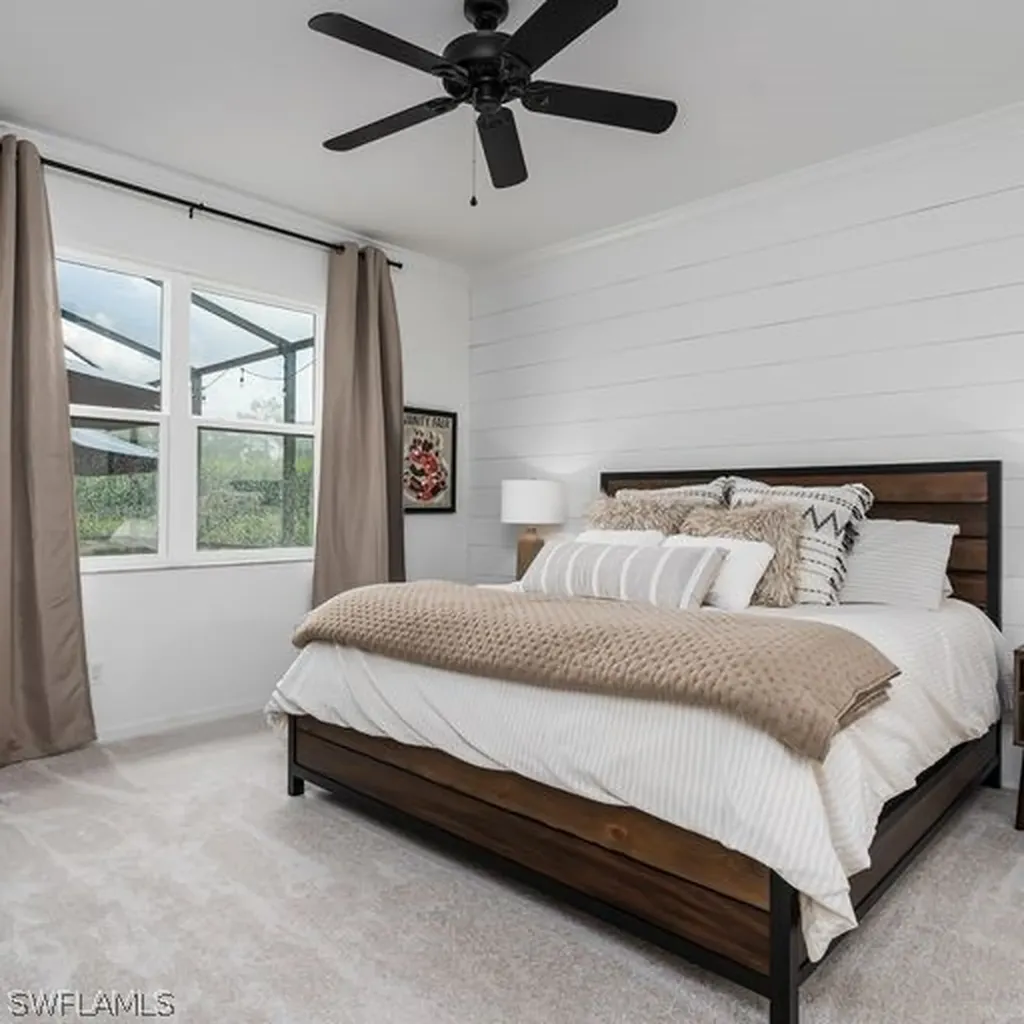 3912 Sapphire Way Naples FL 34114