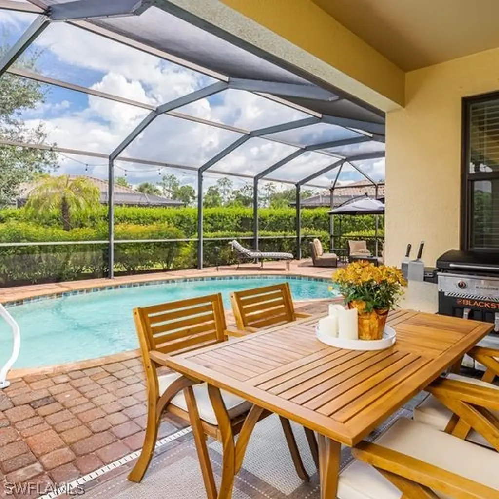 3912 Sapphire Way Naples FL 34114