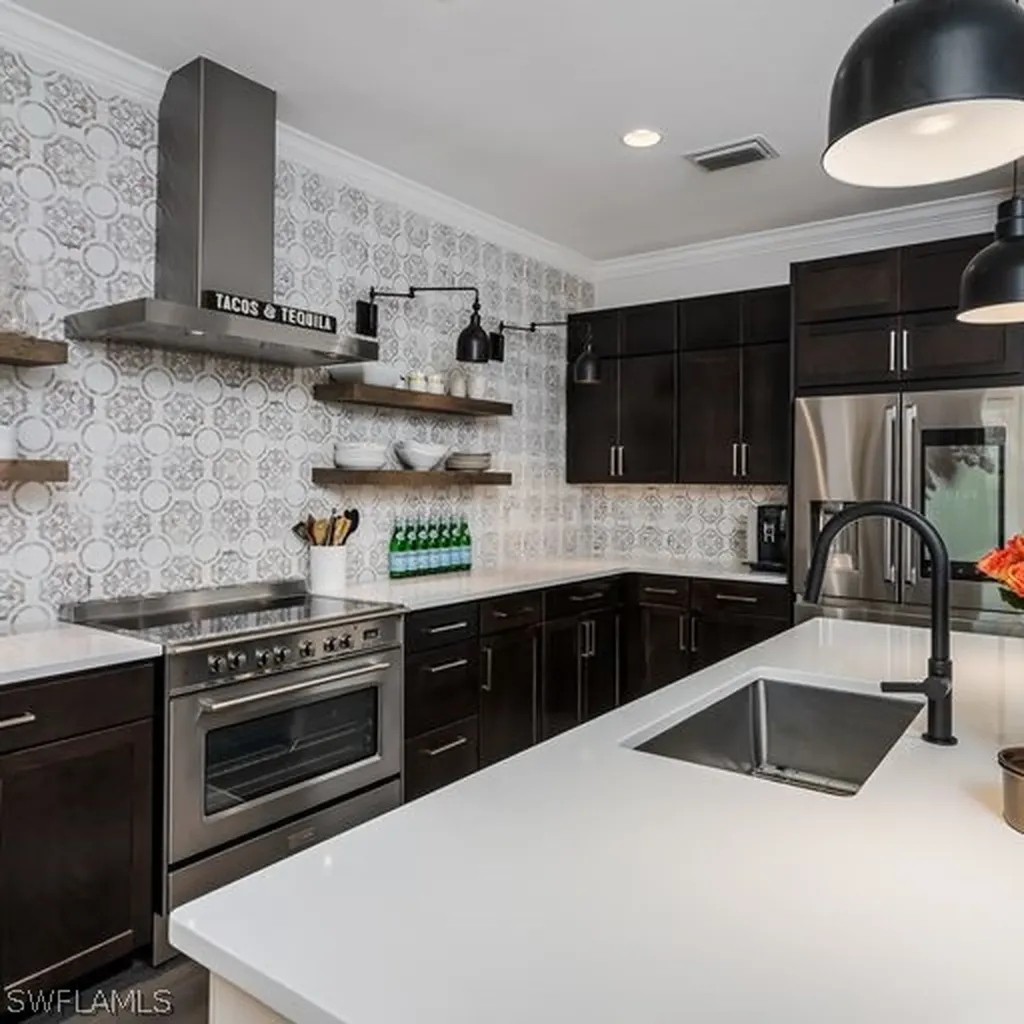 3912 Sapphire Way Naples FL 34114