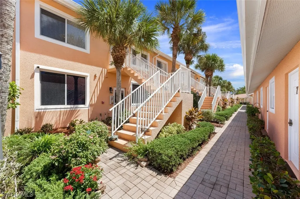 Naples FL, 6830 Beach Resort Drive, Unit 2608