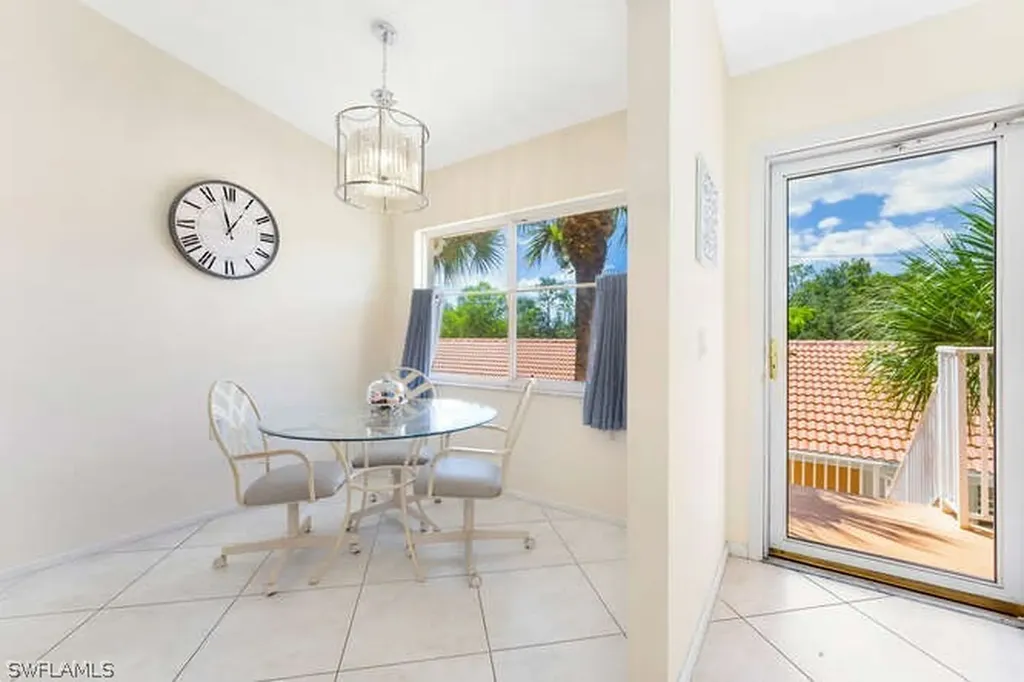 6830 Beach Resort Drive Naples FL 34114