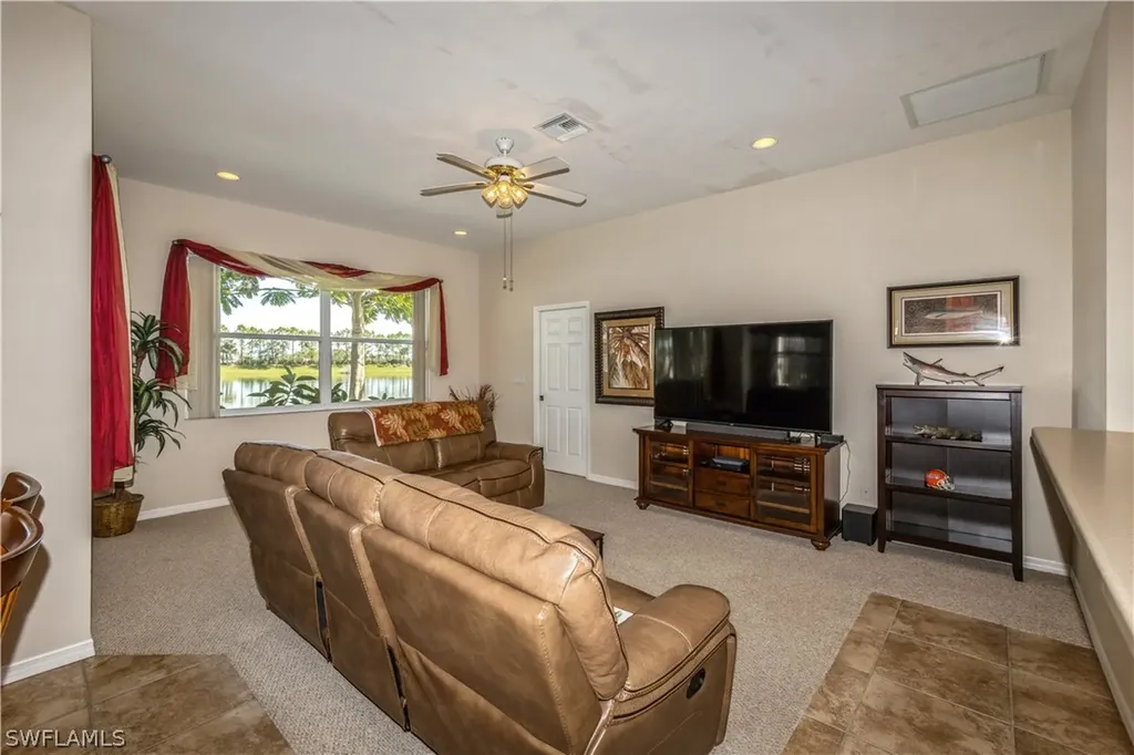 1075 Port Orange Way Naples FL 34120