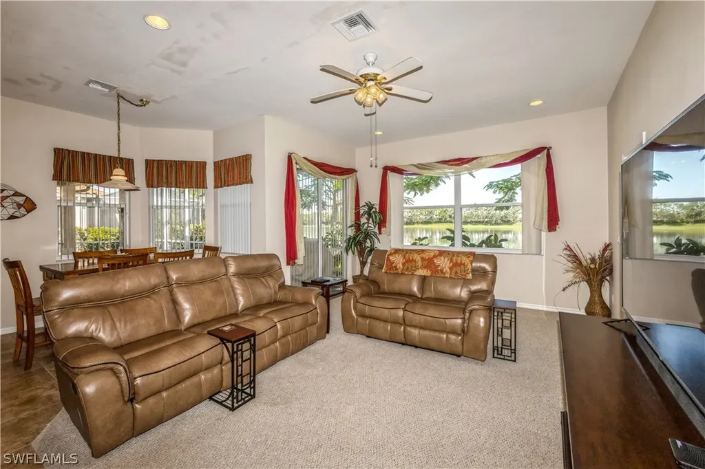 1075 Port Orange Way Naples FL 34120