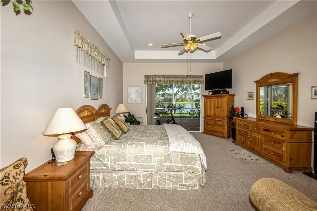 1075 Port Orange Way Naples FL 34120