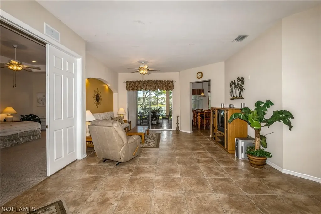 1075 Port Orange Way Naples FL 34120