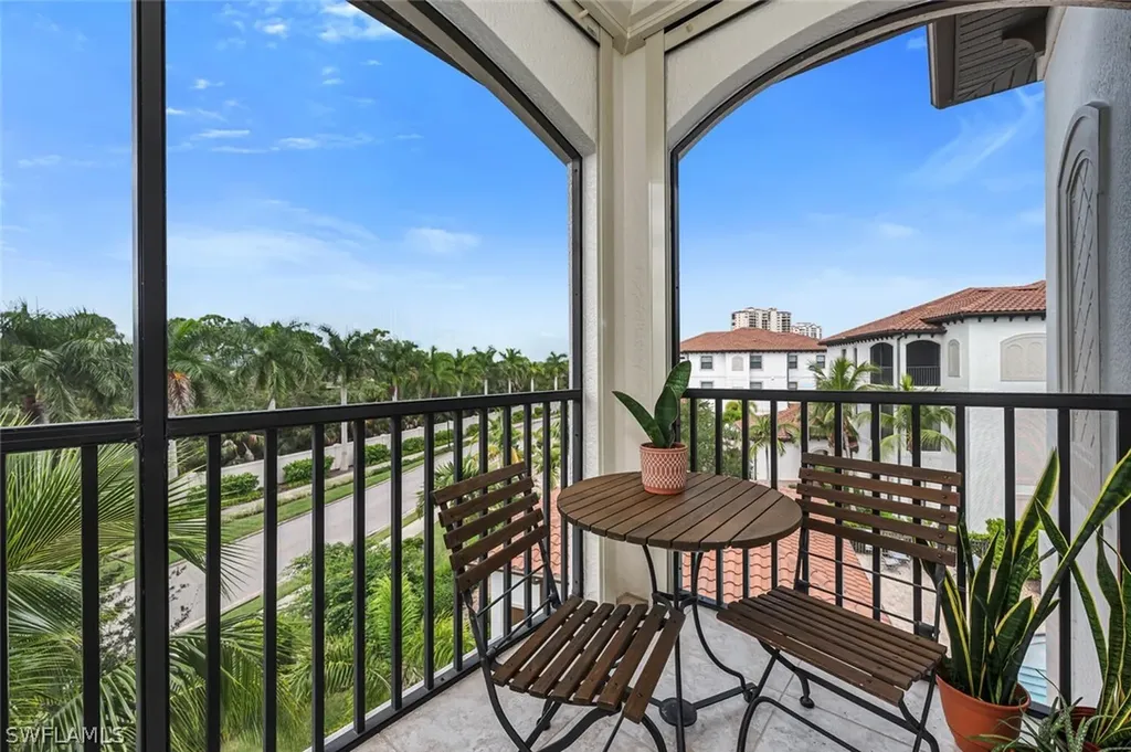 4720 Colony Villas Drive Bonita Springs FL 34134