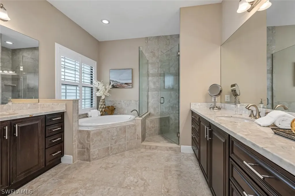 4720 Colony Villas Drive Bonita Springs FL 34134