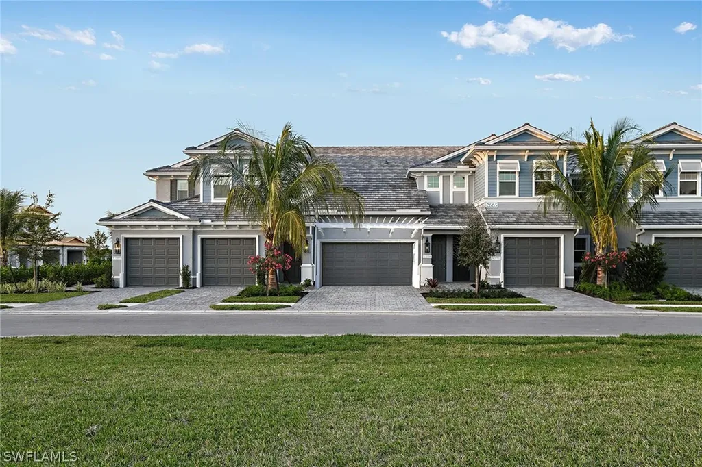 Naples FL, 2615 Seychelles Circle, Unit 1705