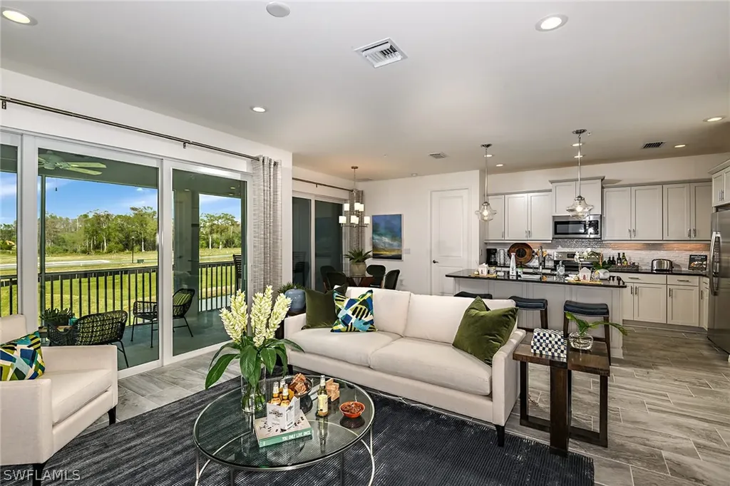 2615 Seychelles Circle Naples FL 34112