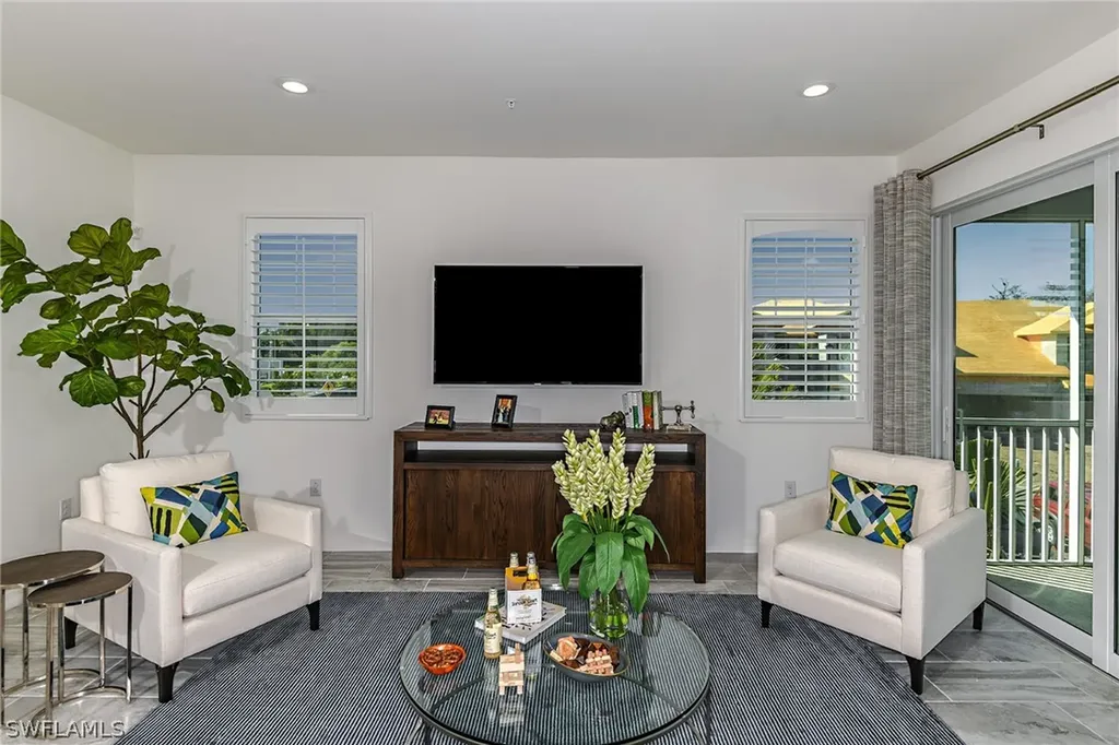 2615 Seychelles Circle Naples FL 34112