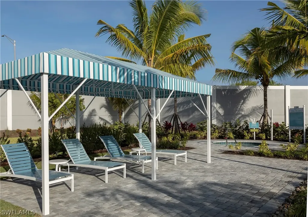 2615 Seychelles Circle Naples FL 34112