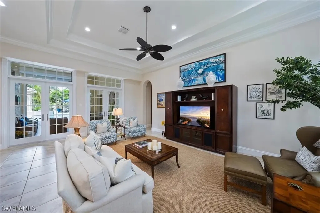 709 Teal Court Naples FL 34108