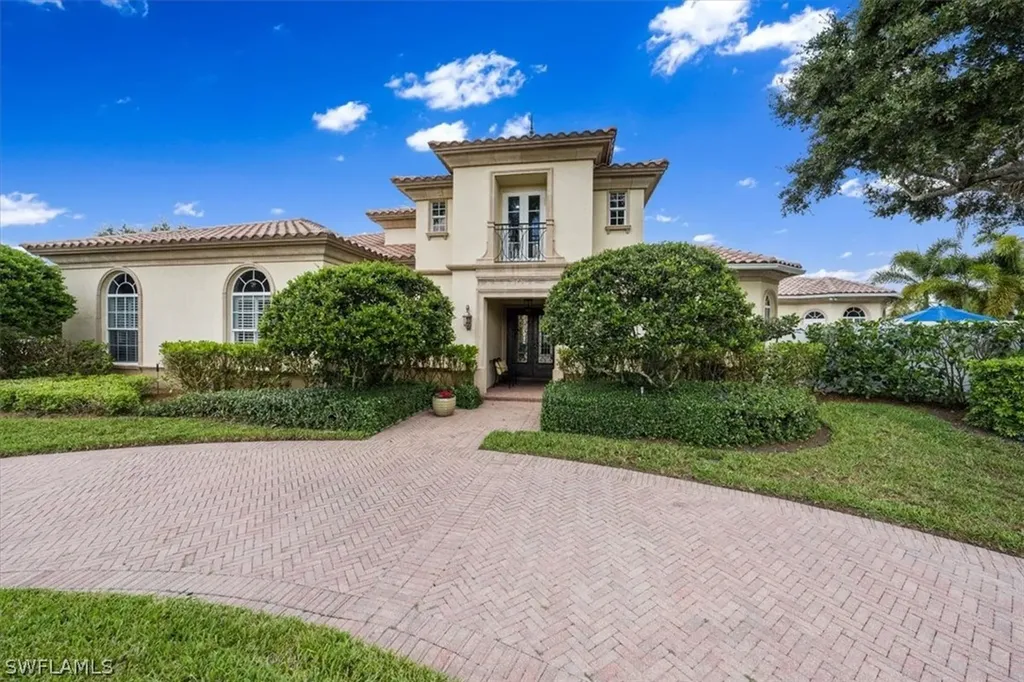 709 Teal Court Naples FL 34108