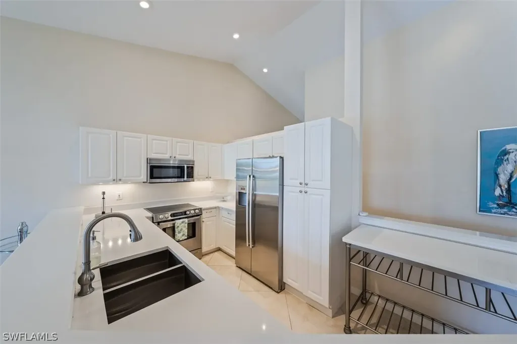 65 Silver Oaks Circle Naples FL 34119