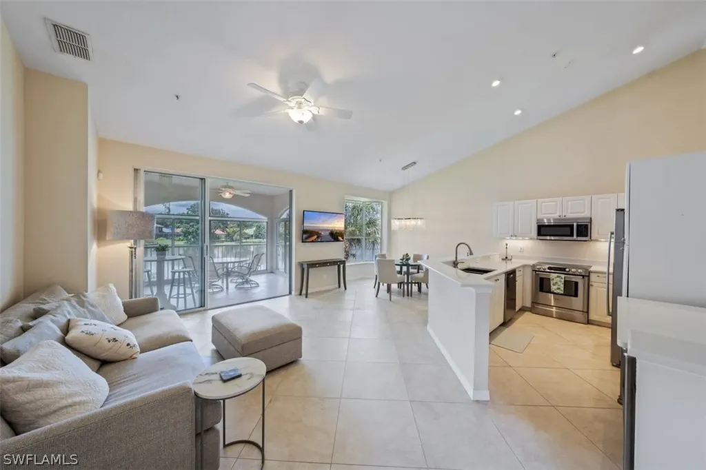 65 Silver Oaks Circle Naples FL 34119