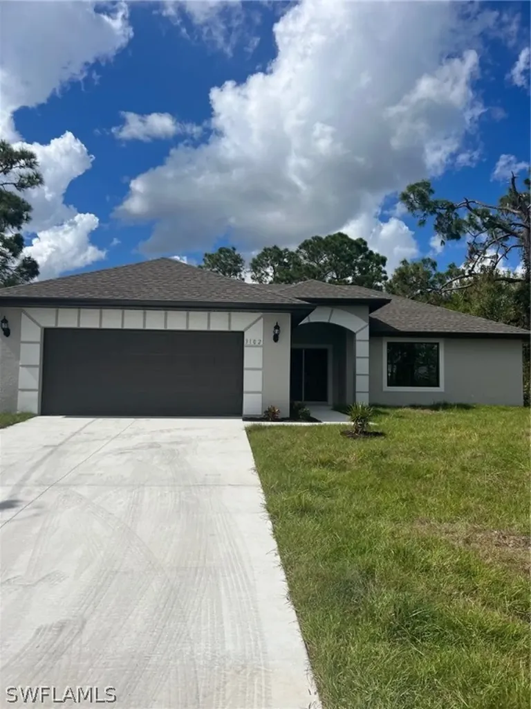 3007 13th Street SW Lehigh Acres FL 33976