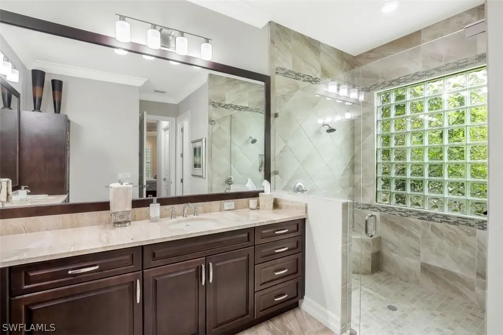 14713 Reserve Lane Naples FL 34109