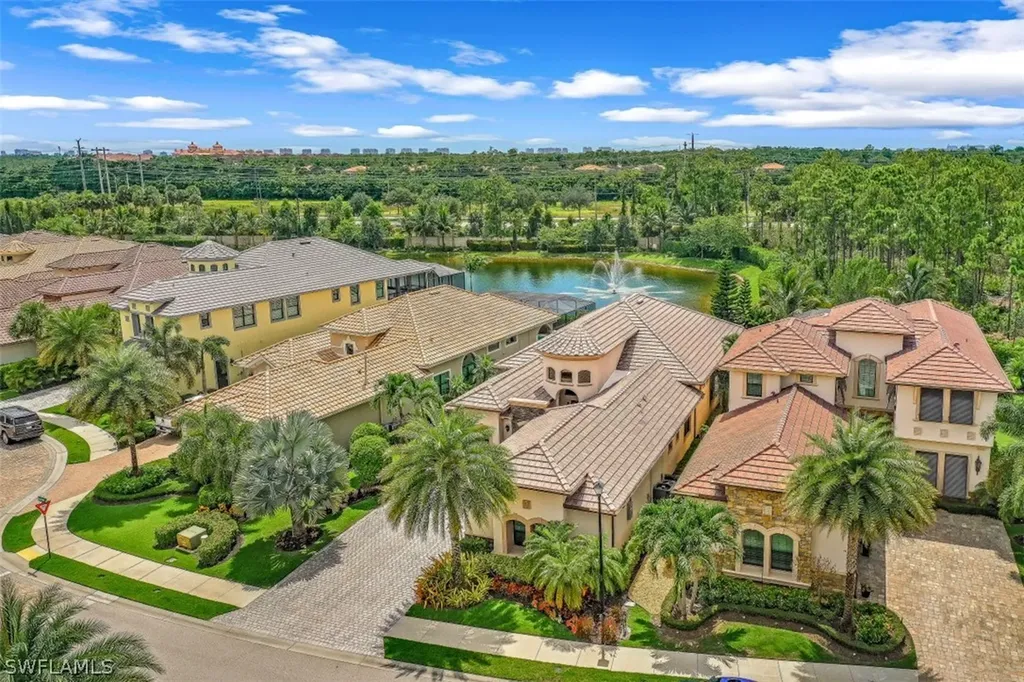 14713 Reserve Lane Naples FL 34109