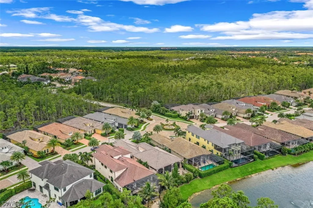 14713 Reserve Lane Naples FL 34109