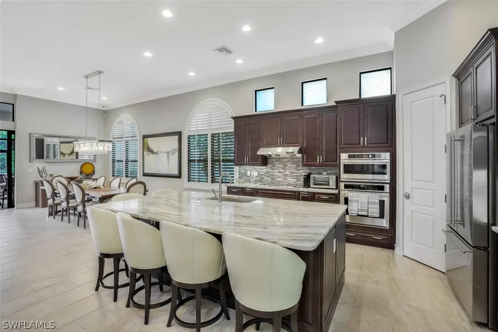 14713 Reserve Lane Naples FL 34109