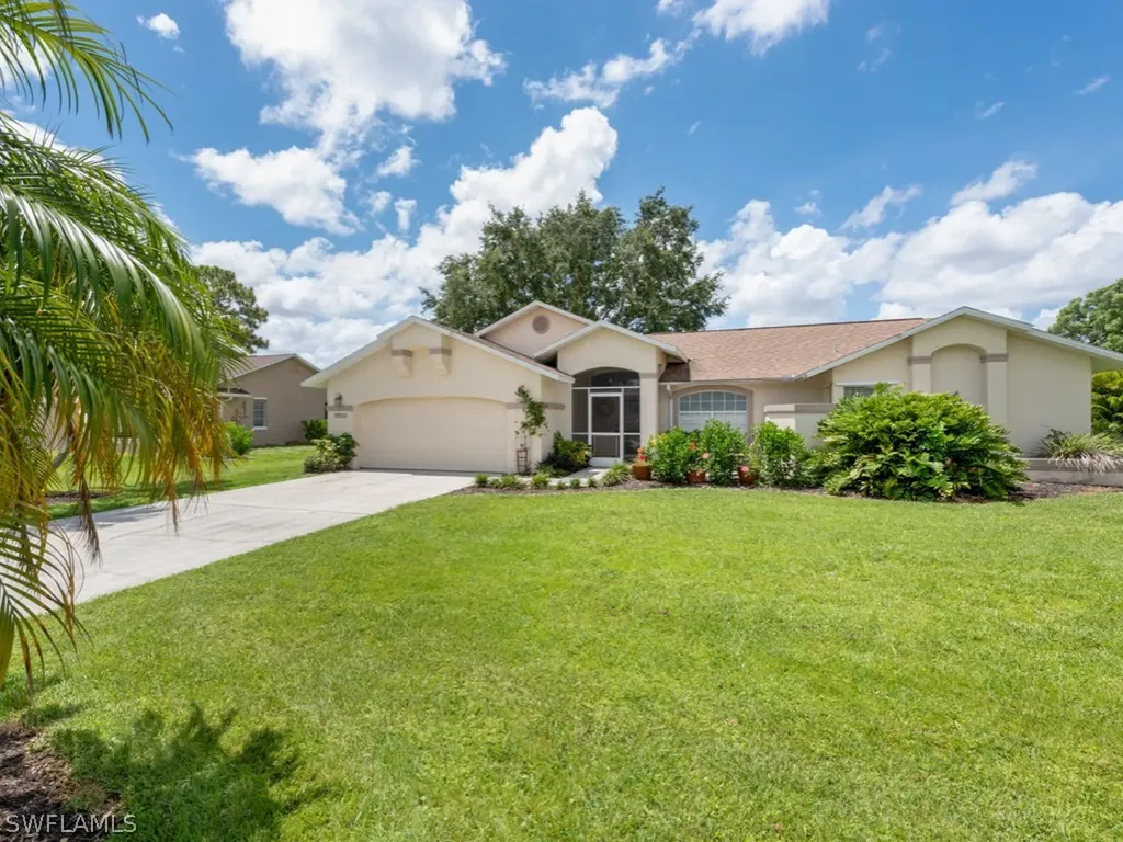 9910 Laketree Court Fort Myers FL 33967