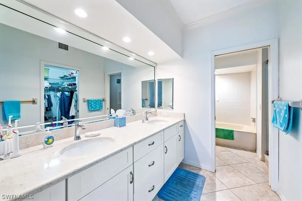 510 Sugar Pine Lane Naples FL 34108