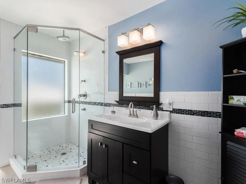 601 Somerset Court Marco Island FL 34145