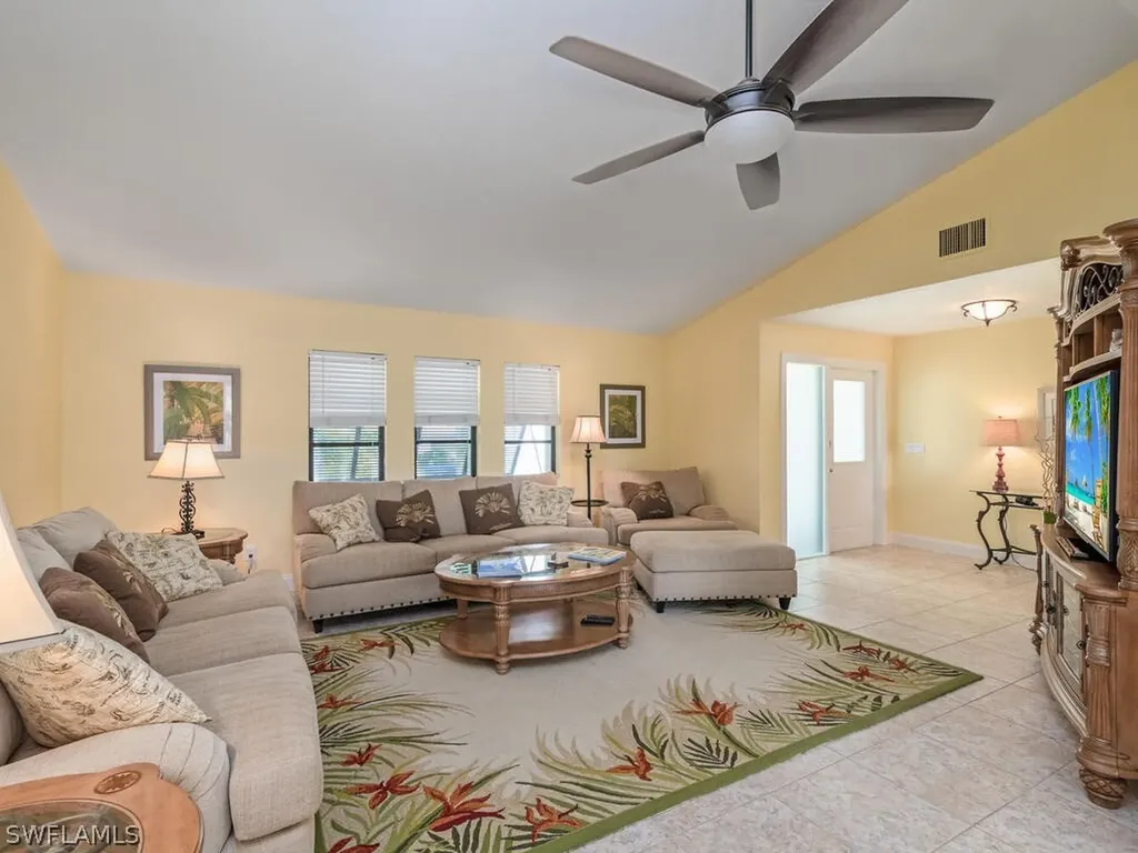 601 Somerset Court Marco Island FL 34145