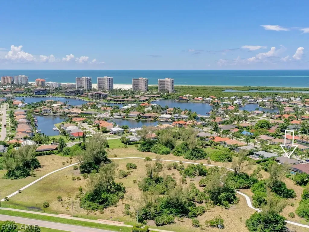 601 Somerset Court Marco Island FL 34145