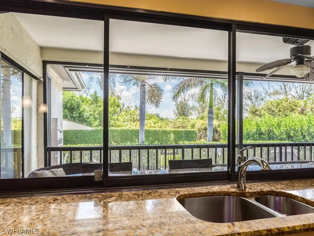 601 Somerset Court Marco Island FL 34145