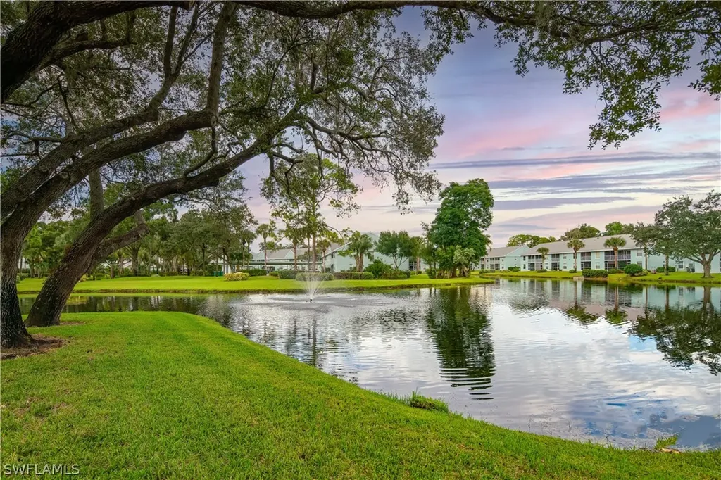 121 Wading Bird Circle Naples FL 34110